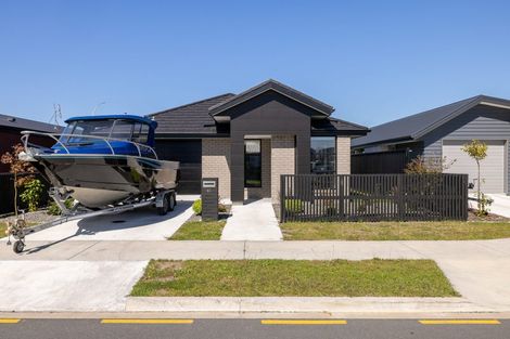 Photo of property in 46 Empire Crescent, Papamoa, 3118