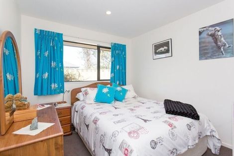 Photo of property in 15 Mahlet Street, Northwood, Christchurch, 8051
