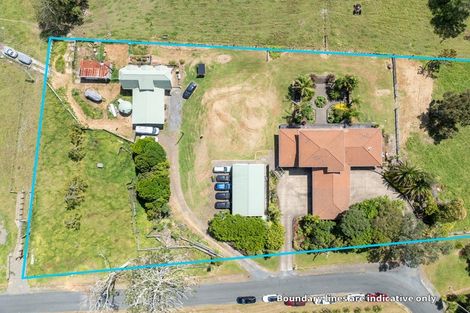 Photo of property in 14 Peters Lane, Taupaki, Henderson, 0782