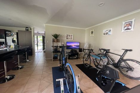 Photo of property in 14 Oakway Drive, Schnapper Rock, Auckland, 0632