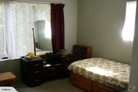 Photo of property in 90 Upper Orewa Road, Wainui, Silverdale, 0992