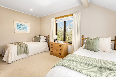 Photo of property in 2/54 Queens Grove, Hutt Central, Lower Hutt, 5010