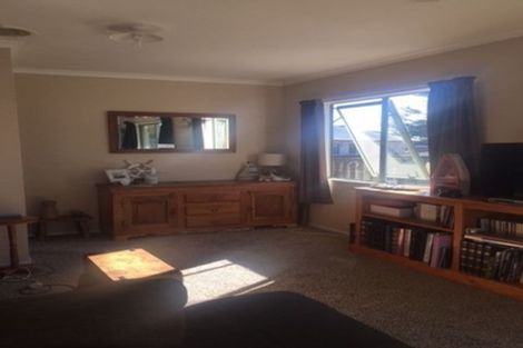 Photo of property in 28 Bellevue Road, Brookfield, Tauranga, 3110