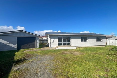 Photo of property in 108a Bartholomew Road, Levin, 5510
