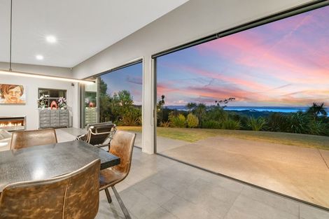 Photo of property in 102 West Road, Kaukapakapa, 0873