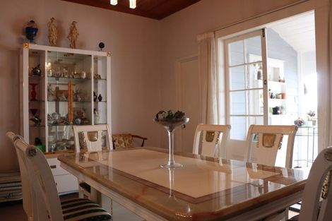 Photo of property in 17 Waimana Avenue, Northcote Point, Auckland, 0627