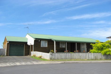 Photo of property in 7 Hocken Place, Mangere Bridge, Auckland, 2022