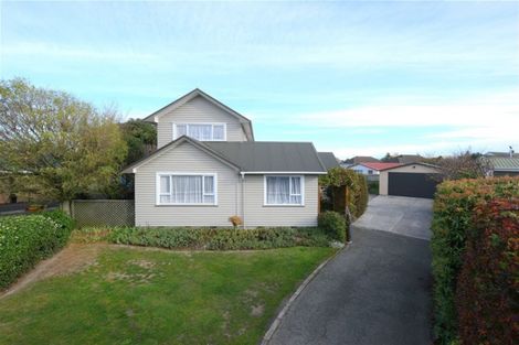 Photo of property in 18 Ngata Place, Hei Hei, Christchurch, 8042