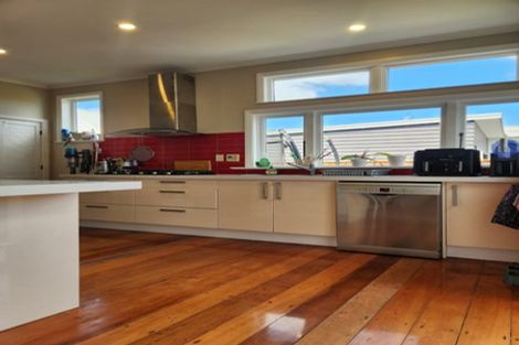 Photo of property in 1/6 Burnside Street, Waterloo, Lower Hutt, 5011
