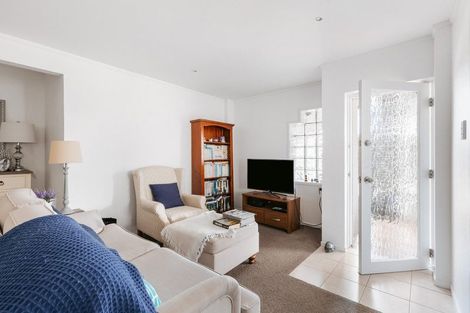 Photo of property in 6 Coppelia Avenue, Omokoroa, 3114