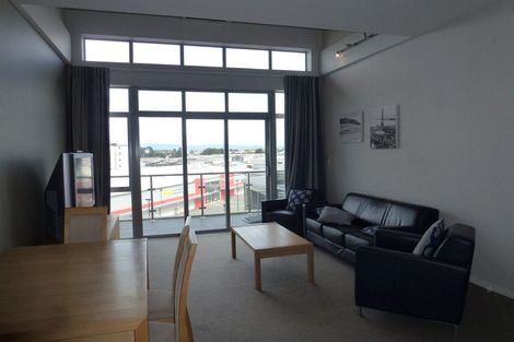 Photo of property in 2/4 Reads Quay, Gisborne, 4010