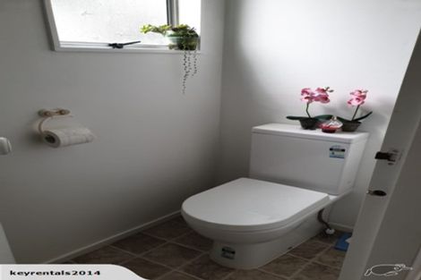 Photo of property in 4/1106 High Street, Taita, Lower Hutt, 5011