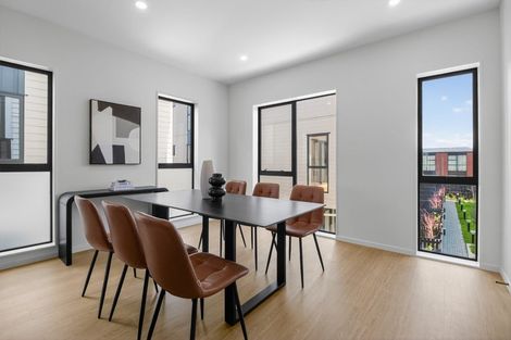 Photo of property in 4/10 Scott Road, Hobsonville, Auckland, 0616