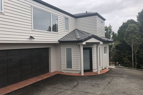 Photo of property in 2/22 Nigel Road, Browns Bay, Auckland, 0630