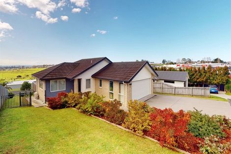 Photo of property in 27 Old Mill Road, Silverdale, 0932