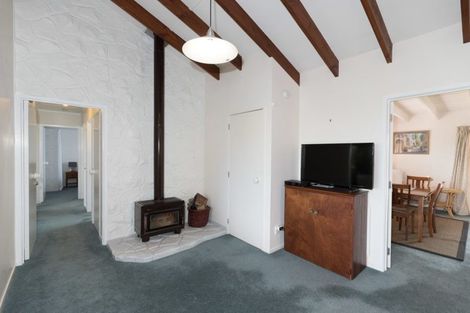 Photo of property in 24 Franklin Street, Opua, 0200