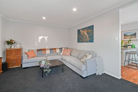 Photo of property in 72 Wingate Street, Redwood, Christchurch, 8051