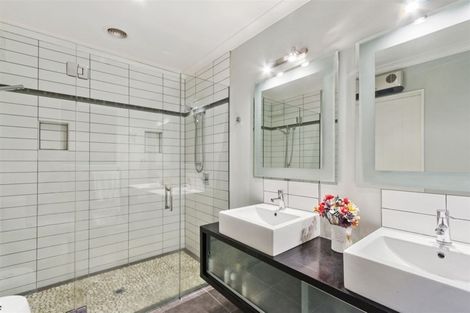 Photo of property in 28 Bottle Lake Drive, Parklands, Christchurch, 8083