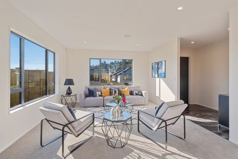 Photo of property in 11 Ropere Street, Kumeu, 0810