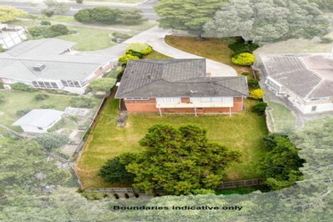 Photo of property in 96 Lawrence Crescent, Hillpark, Auckland, 2102