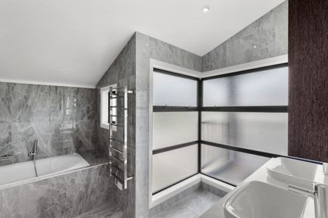 Photo of property in 202c Mellons Bay Road, Mellons Bay, Auckland, 2014