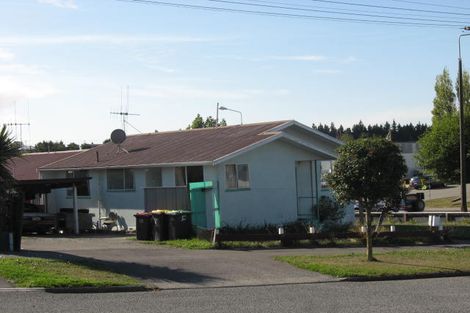 Photo of property in 1/1 Macdonald Street, Waimataitai, Timaru, 7910
