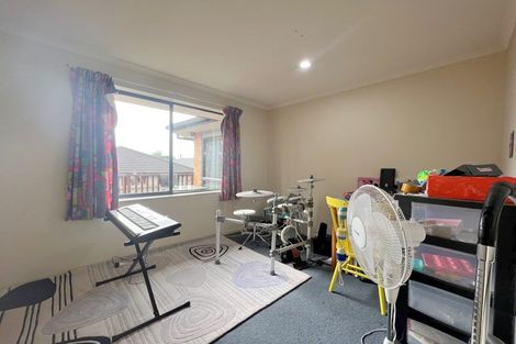 Photo of property in 20 Palm Grove Drive, Western Heights, Hamilton, 3200