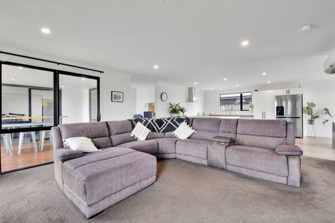 Photo of property in 6 Awatere Street, Pegasus, 7612