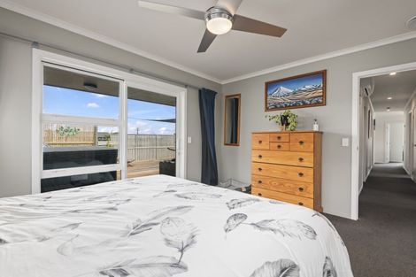 Photo of property in 29-31 Rata Street, Tokomaru, Palmerston North, 4474