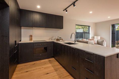 Photo of property in 3/117 Hills Road, Edgeware, Christchurch, 8013