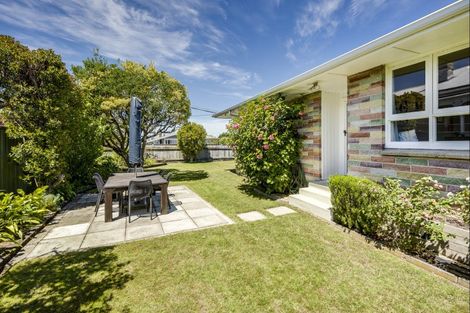 Photo of property in 4 Totara Street, Taradale, Napier, 4112