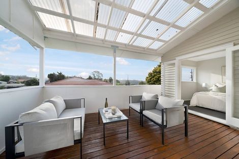 Photo of property in 99 Hetherington Road, Ranui, Auckland, 0612