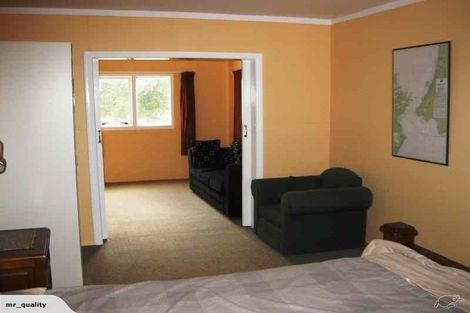 Photo of property in 22 Nelson Street, Foxton Beach, Foxton, 4815