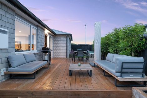 Photo of property in 12 Foley Grove, Pyes Pa, Tauranga, 3110