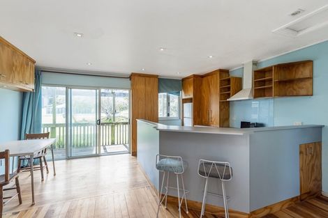 Photo of property in 15 Glen Road, Raumati South, Paraparaumu, 5032