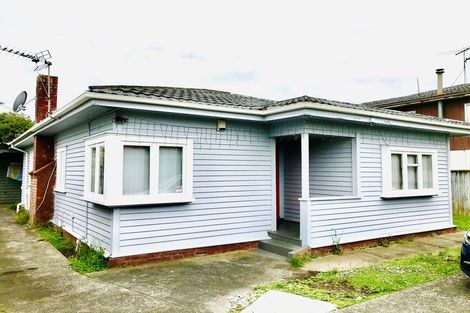 Photo of property in 324 Mount Albert Road, Mount Roskill, Auckland, 1041
