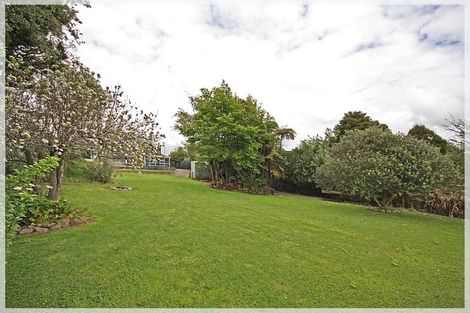 Photo of property in 54 Kawiu Road, Levin, 5510