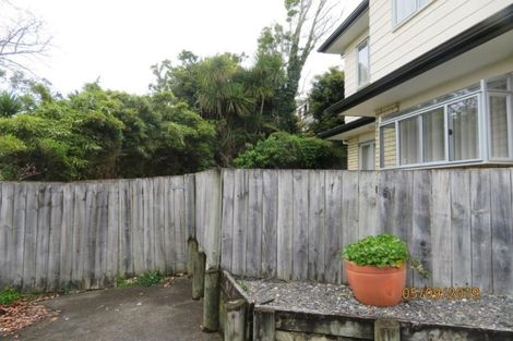 Photo of property in 3a Trelawn Place, Cockle Bay, Auckland, 2014