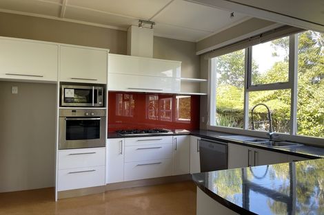 Photo of property in 105 Campbell Road, One Tree Hill, Auckland, 1061