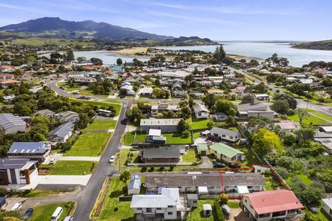 Photo of property in 14 John Street, Raglan, 3225