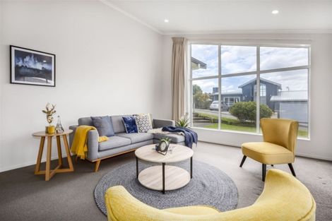 Photo of property in 19 Kahurangi Heights, Aotea, Porirua, 5024