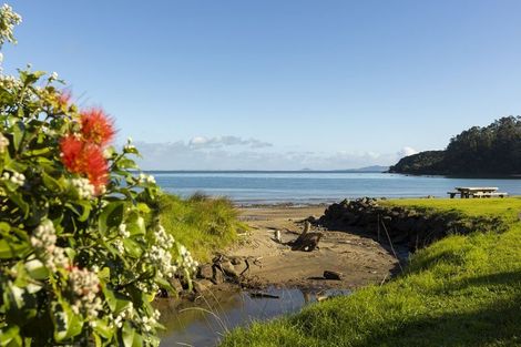 Photo of property in 21 Peninsula Parade, Hihi, Mangonui, 0494