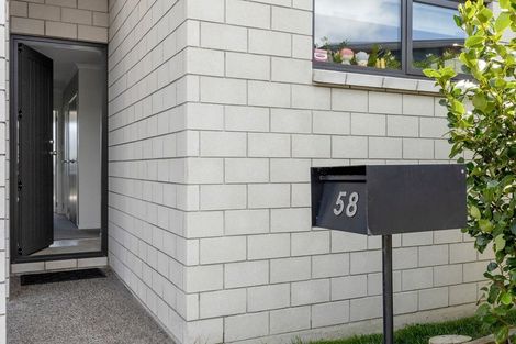 Photo of property in 58 Sentinel Avenue, Omokoroa, 3114