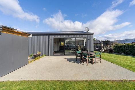 Photo of property in 27 Tawera Place, Te Anau, 9679