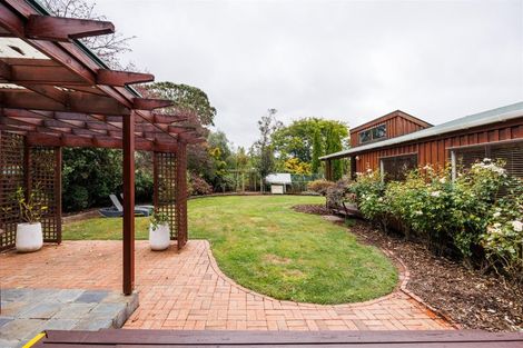 Photo of property in 40 Milne Street, Marton, 4710