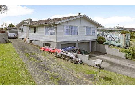 Photo of property in 27 Gainsborough Street, Manurewa, Auckland, 2102