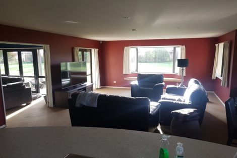 Photo of property in 33 Waterbridge Way, Rolleston, 7614