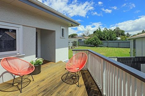 Photo of property in 215 Mayfair Avenue, Mayfair, Hastings, 4122