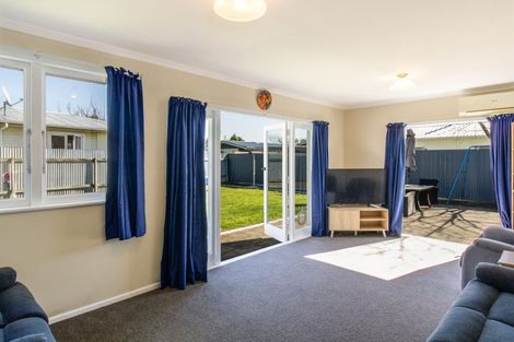 Photo of property in 233 Lumsden Place, Akina, Hastings, 4122