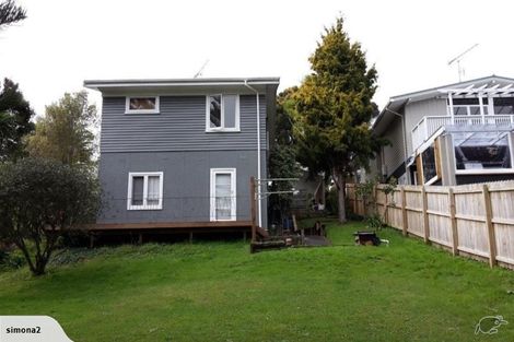 Photo of property in 22 Willow Avenue, Birkenhead, Auckland, 0626